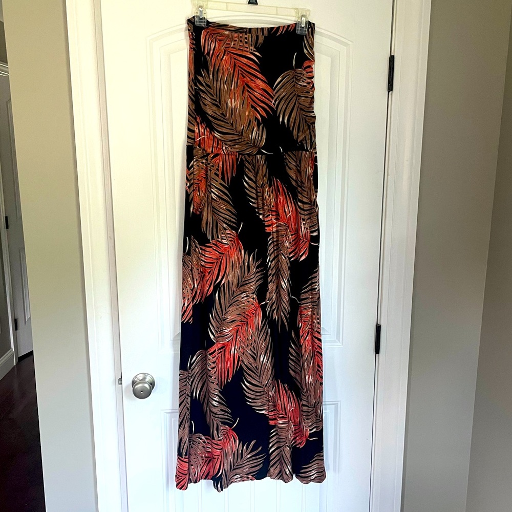 Floral strapless dress